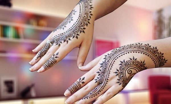 Curve Mehendi Design : Masterclass