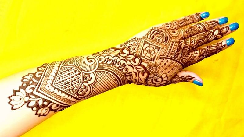 Reverse Lotus Mehendi Design : Masterclass